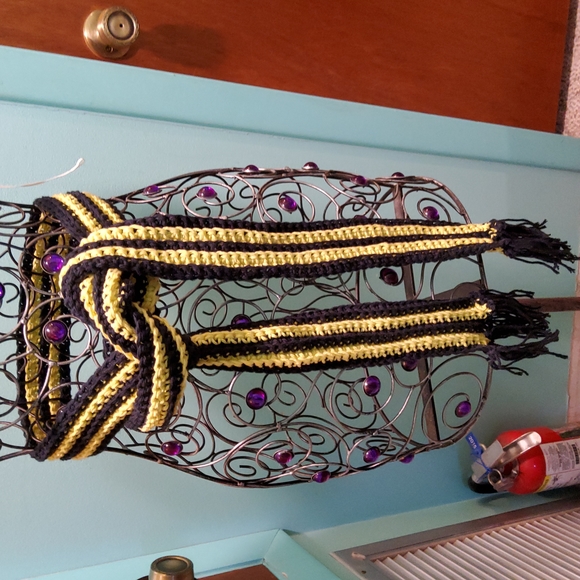 Barrett N Belt Tie Set - Picture 6 of 7